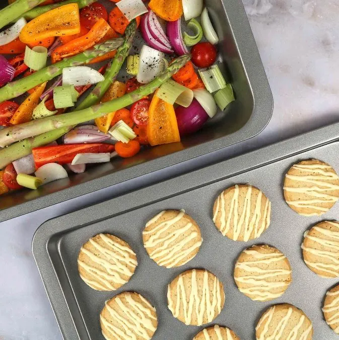 Non-Stick Oven Baking Trays